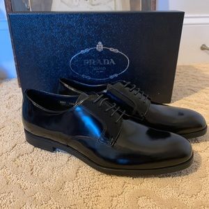 Never Worn Men’s PRADA Dress Shoes